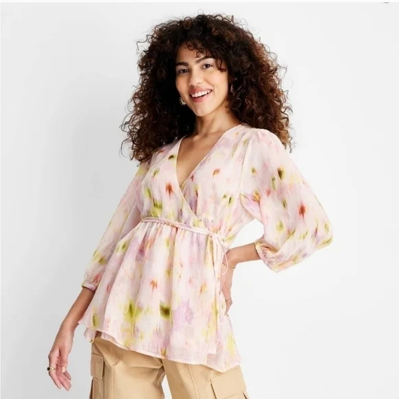 Future Collective Floral 3/4 Sleeve V-Neck Wrap Top Size Medium - Picture 4 of 8